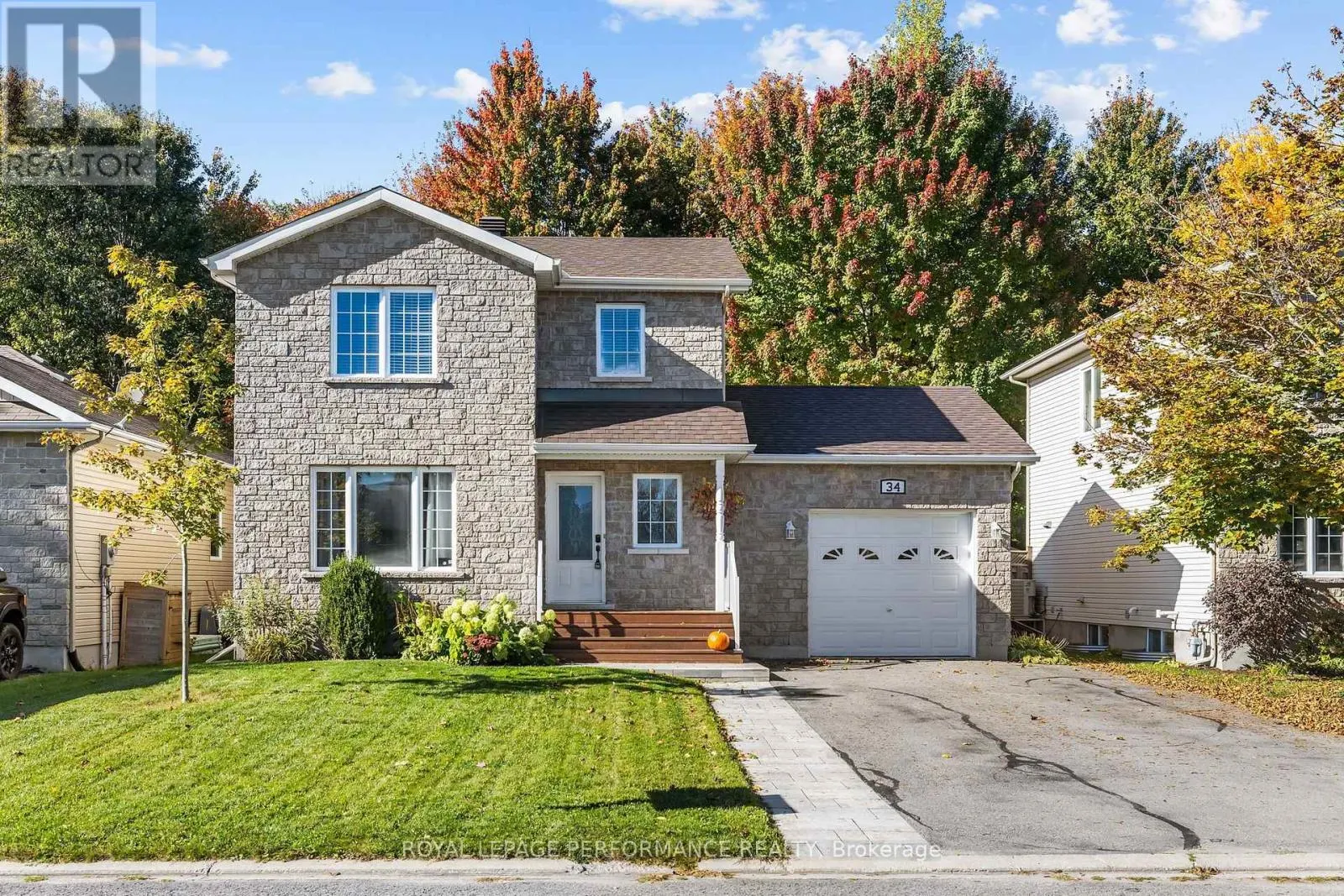 34 GIROUX STREET