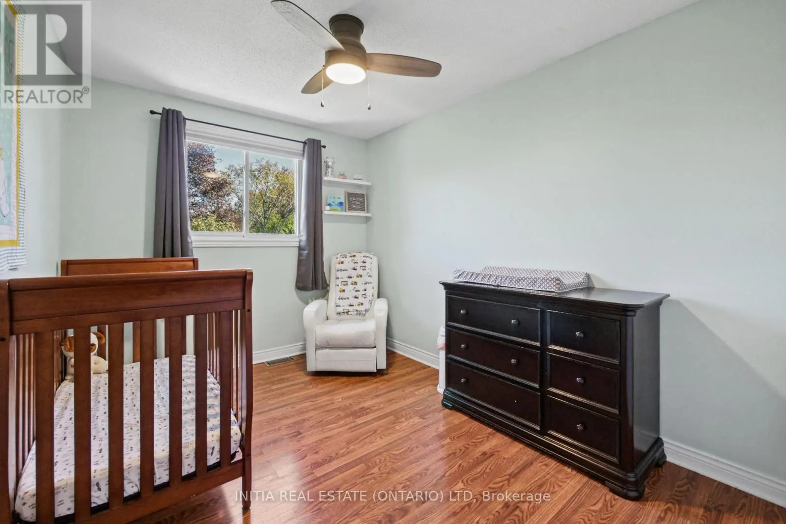 10 HANDORF DRIVE