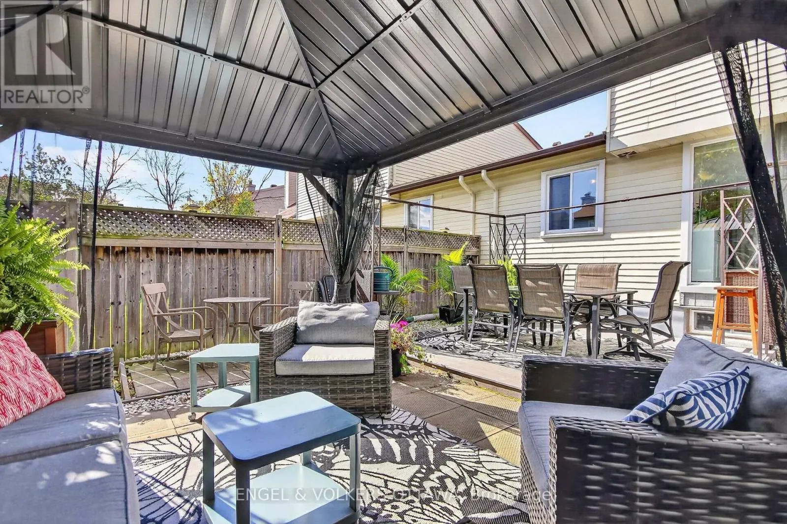 138 SHERWAY DRIVE