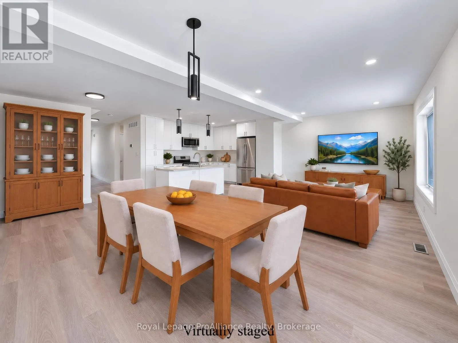 8 AMBROSIA WAY