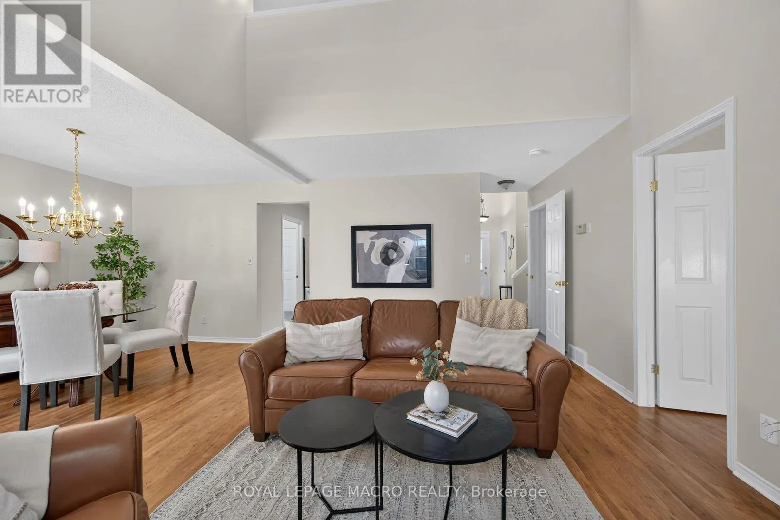 4 - 4108 LOGANBERRY COURT