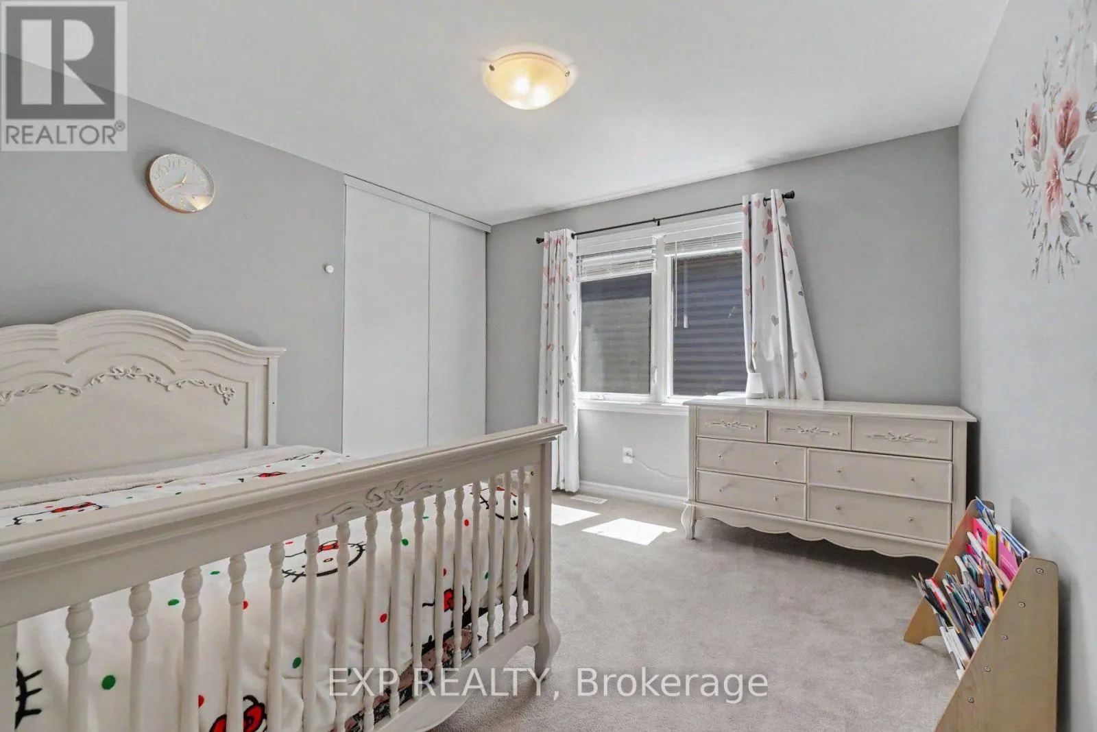 719 CASHMERE TERRACE