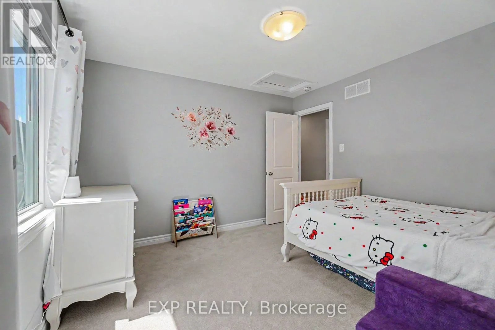 719 CASHMERE TERRACE