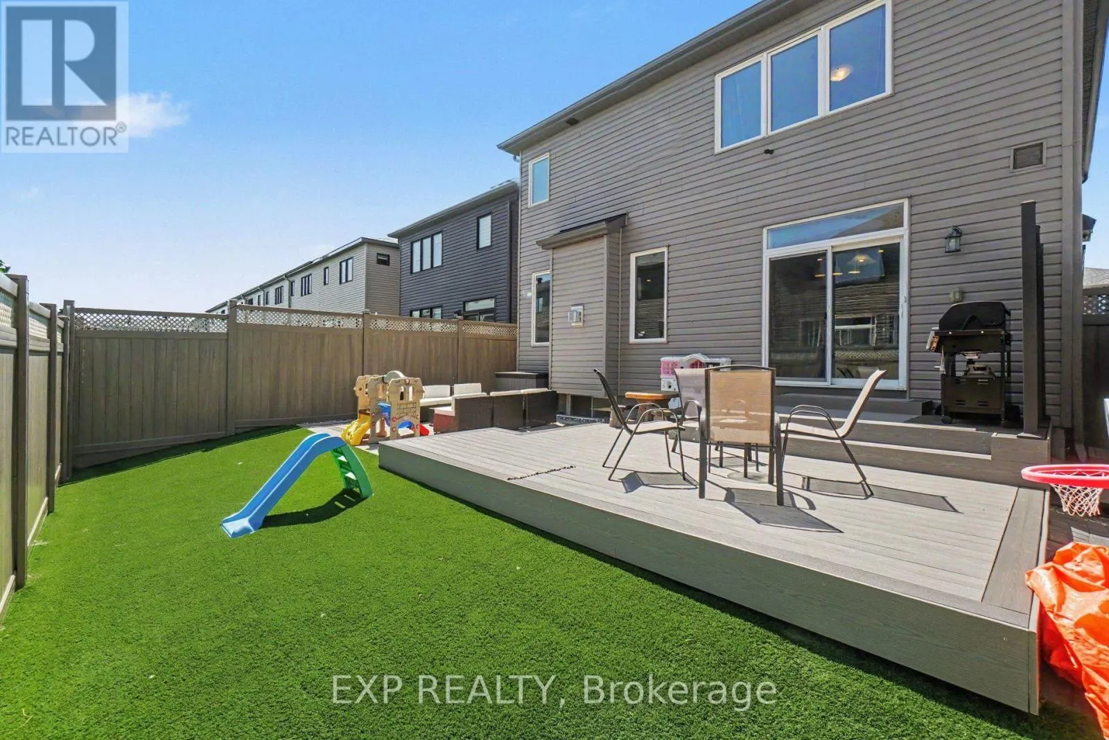 719 CASHMERE TERRACE
