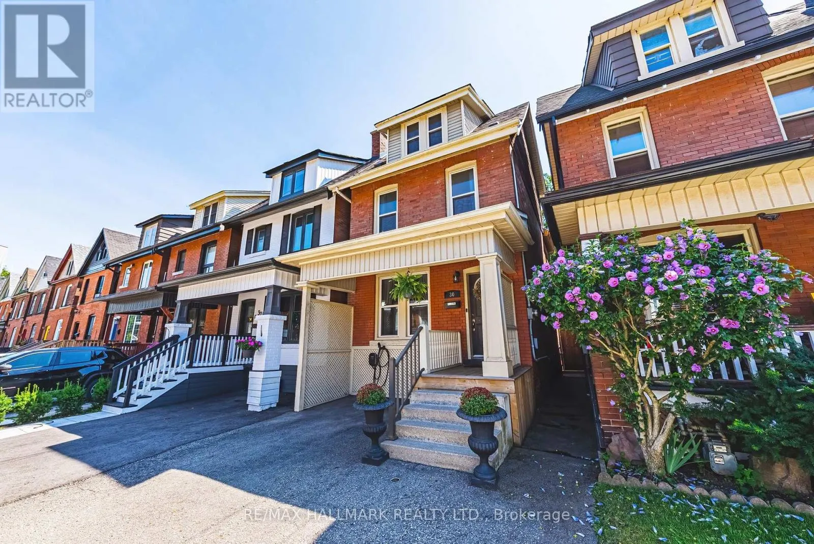 30 CUMBERLAND AVENUE