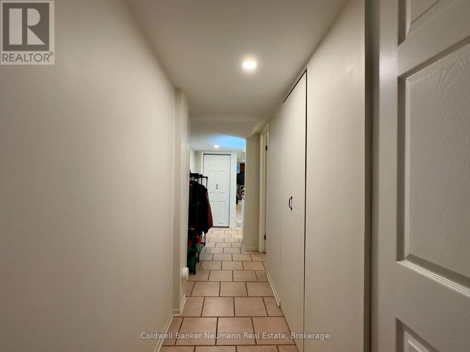 LOWER - 52 RENFIELD STREET #LOWER