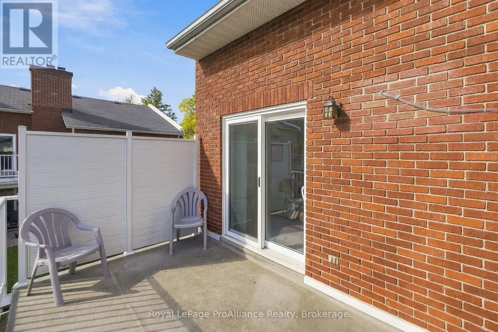 10 - 179 HERCHIMER AVENUE #10