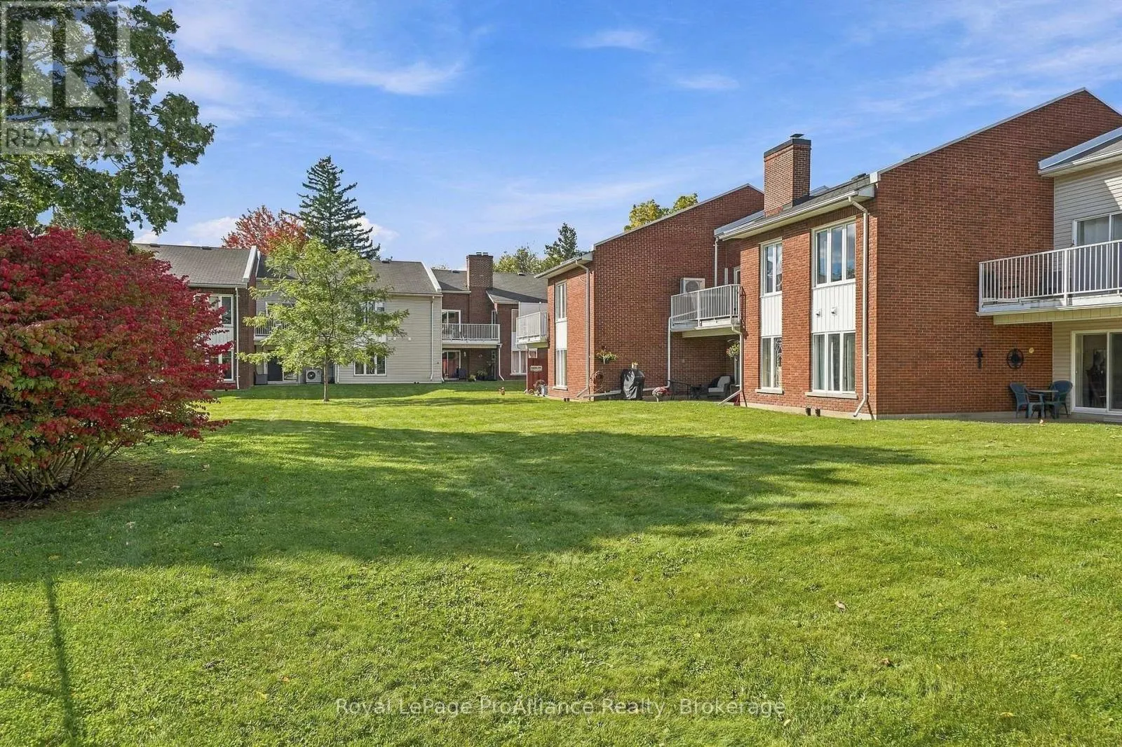 10 - 179 HERCHIMER AVENUE #10