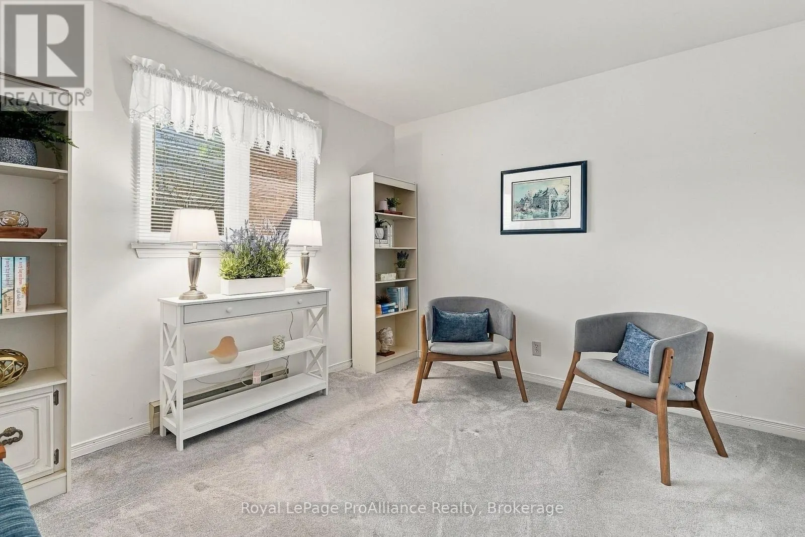 10 - 179 HERCHIMER AVENUE #10