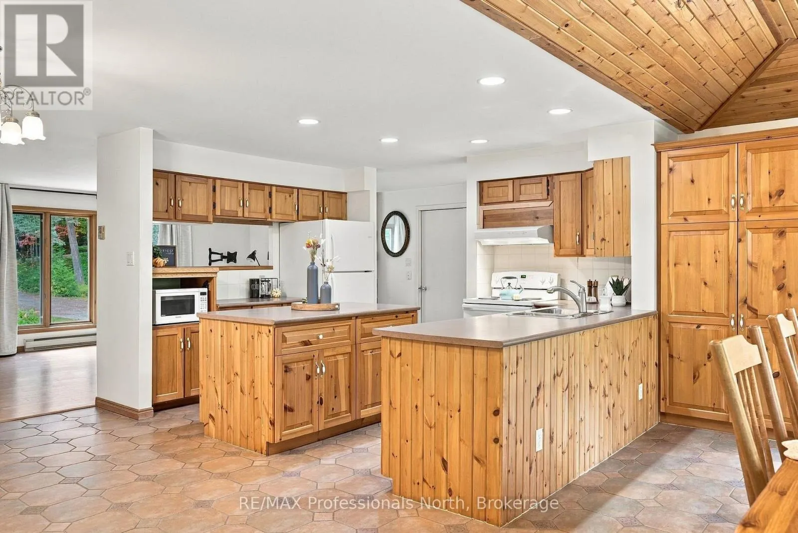 1164 NICHOLLS ROAD
