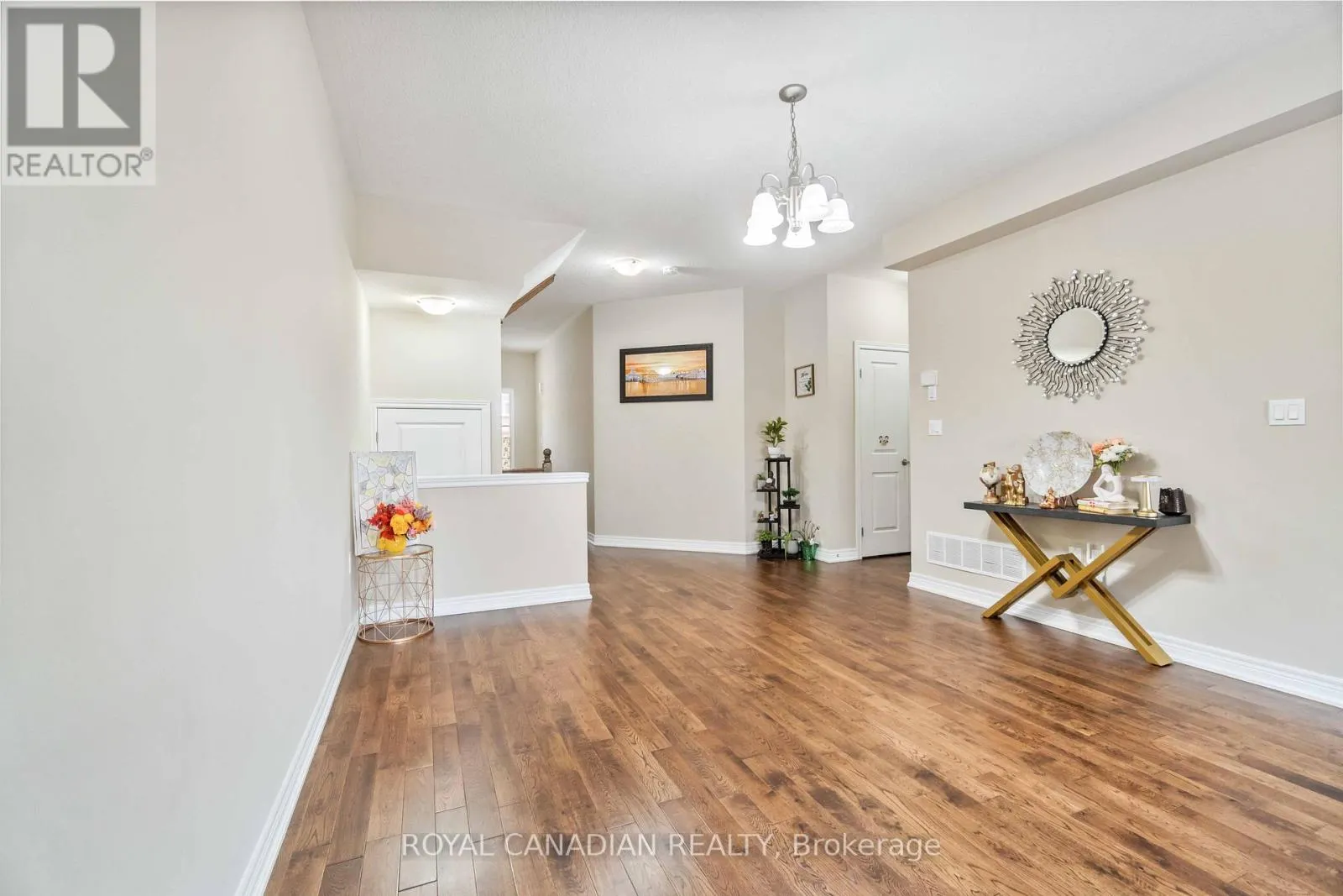 92 BETHUNE AVENUE