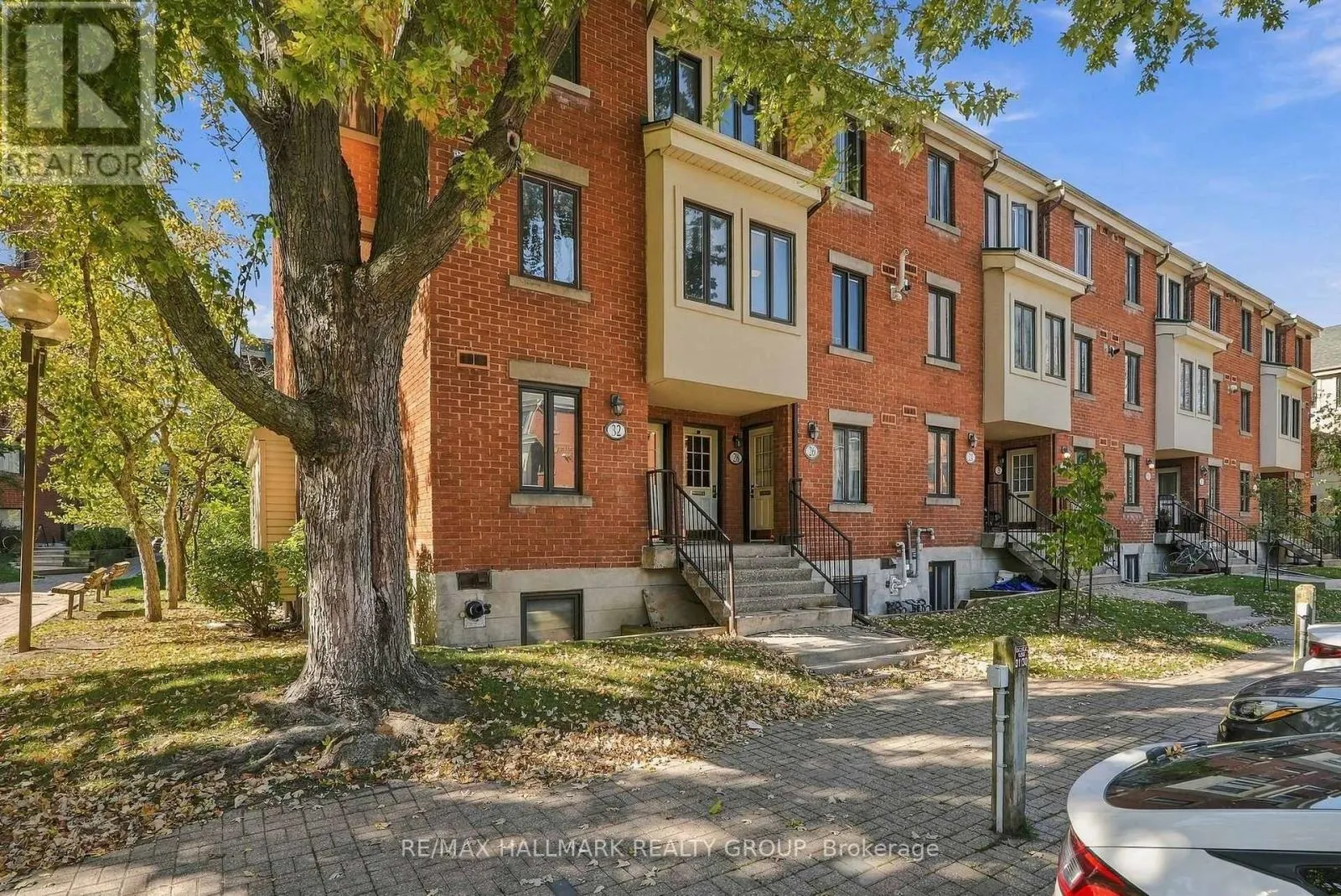 28 CRISPIN PRIVATE