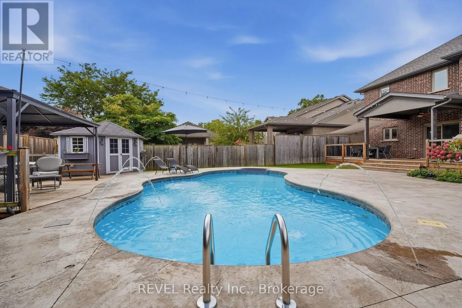 2504 MARINELLI DRIVE