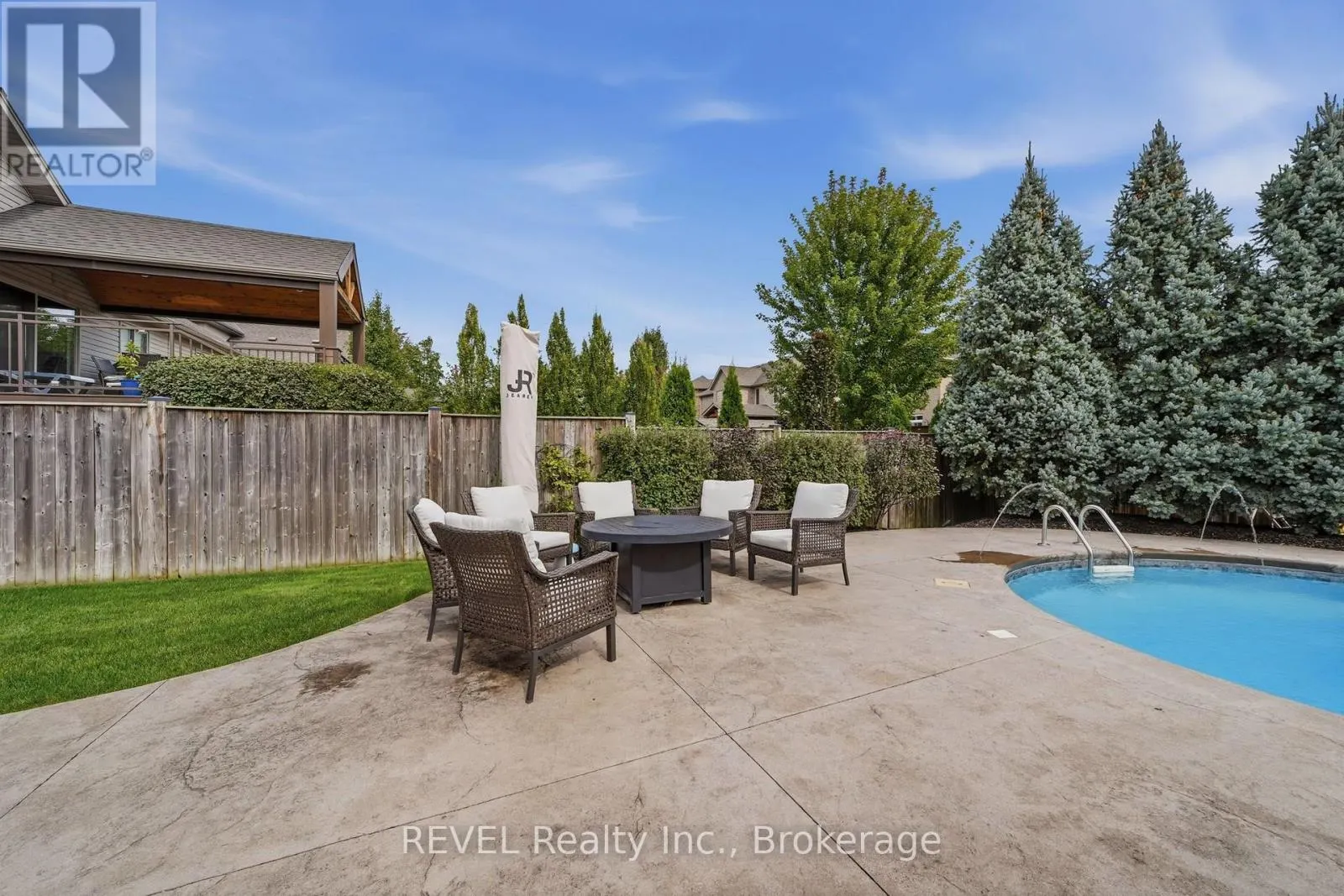 2504 MARINELLI DRIVE