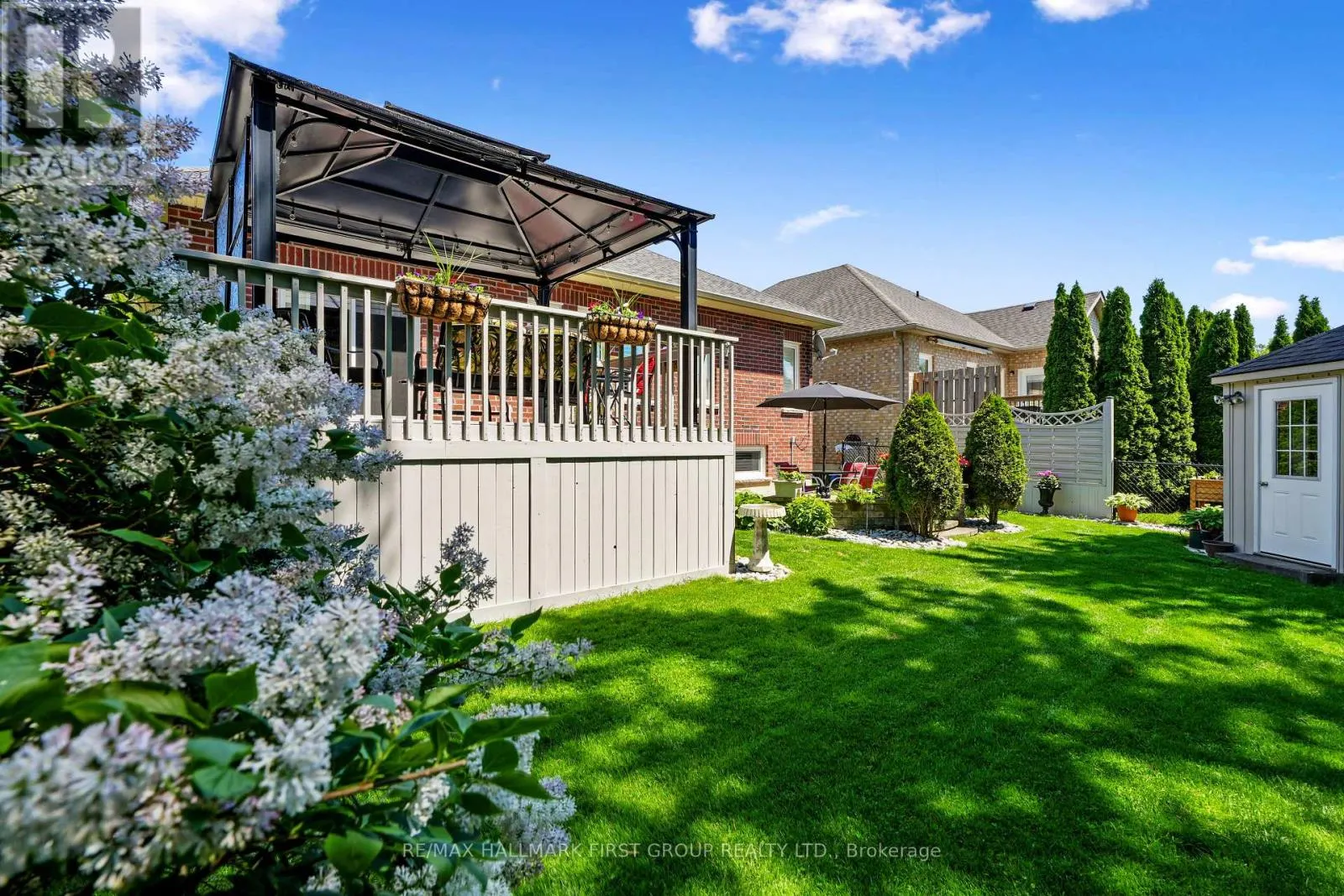 489 FOOTE CRESCENT