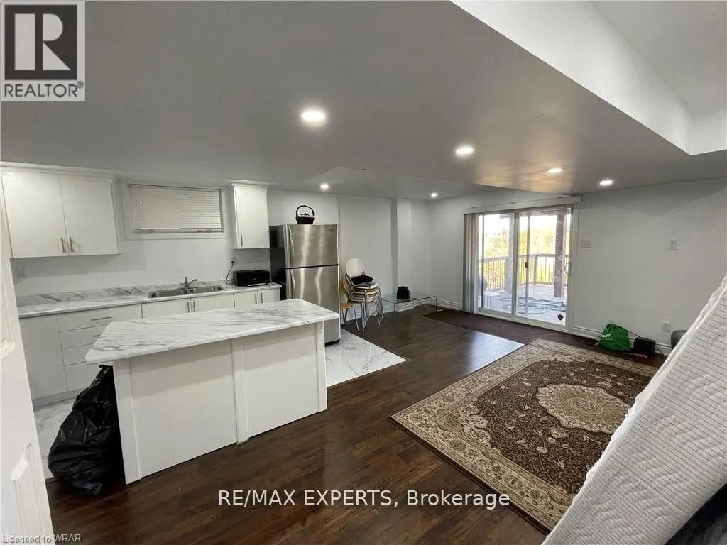 87 NEWCASTLE DRIVE W