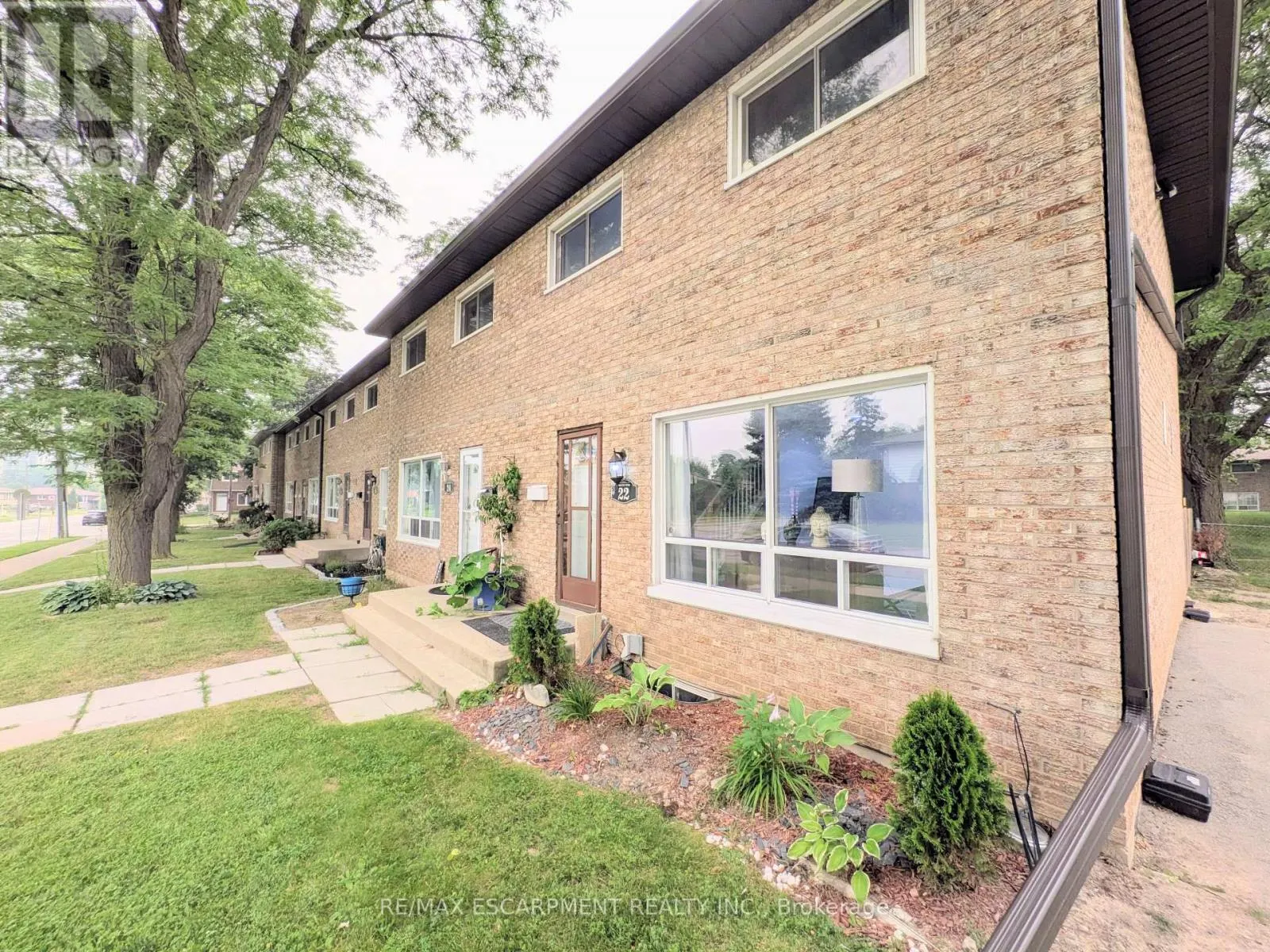 1 - 22 RIVERDALE DRIVE