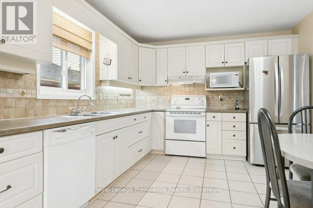 21 FORRESTER COURT