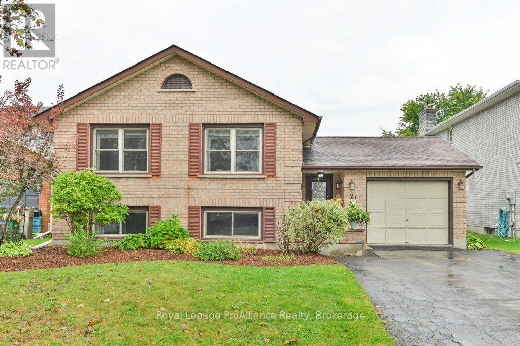 21 FORRESTER COURT
