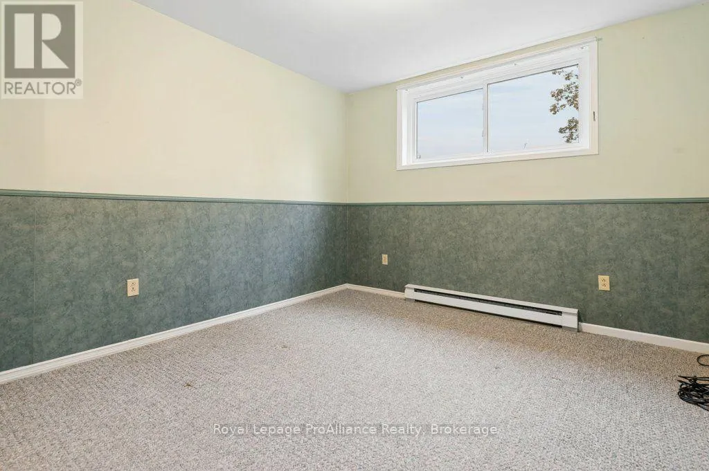 21 FORRESTER COURT