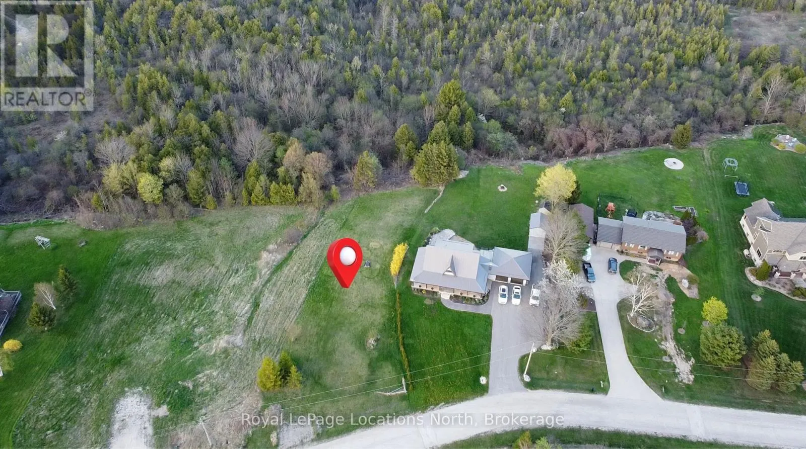 135 SCOTIA DRIVE