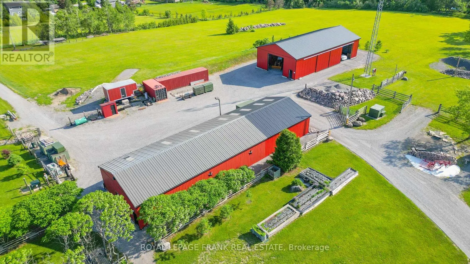 10 CITYVIEW HEIGHTS