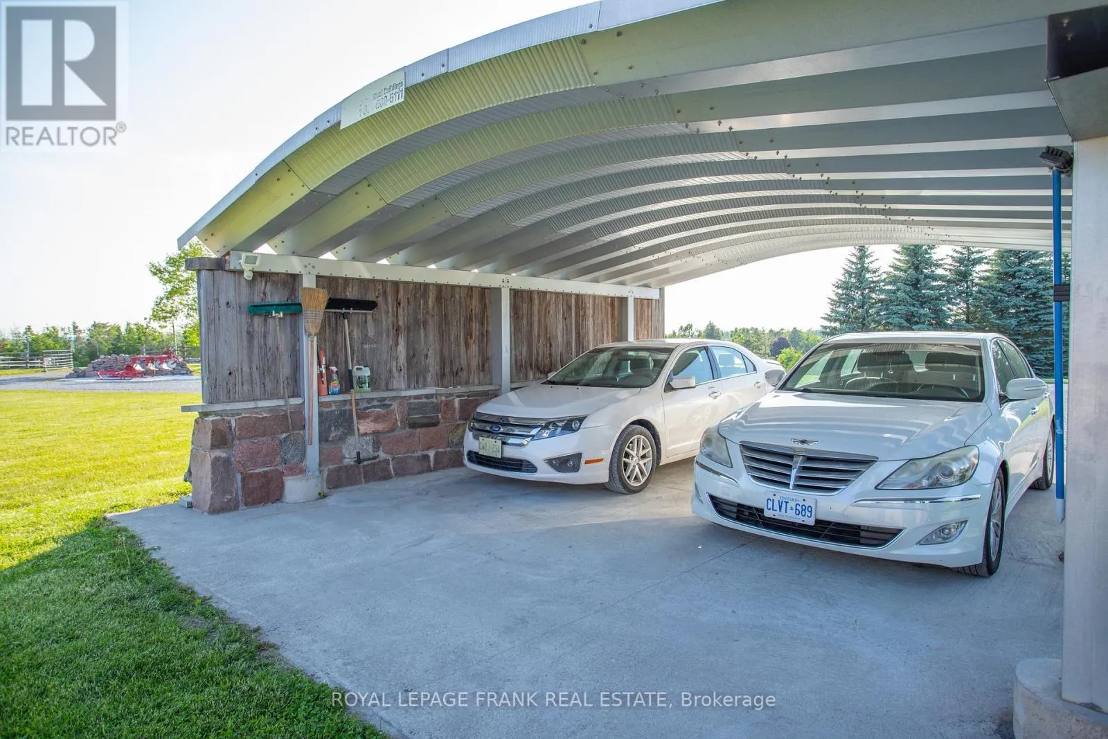 10 CITYVIEW HEIGHTS