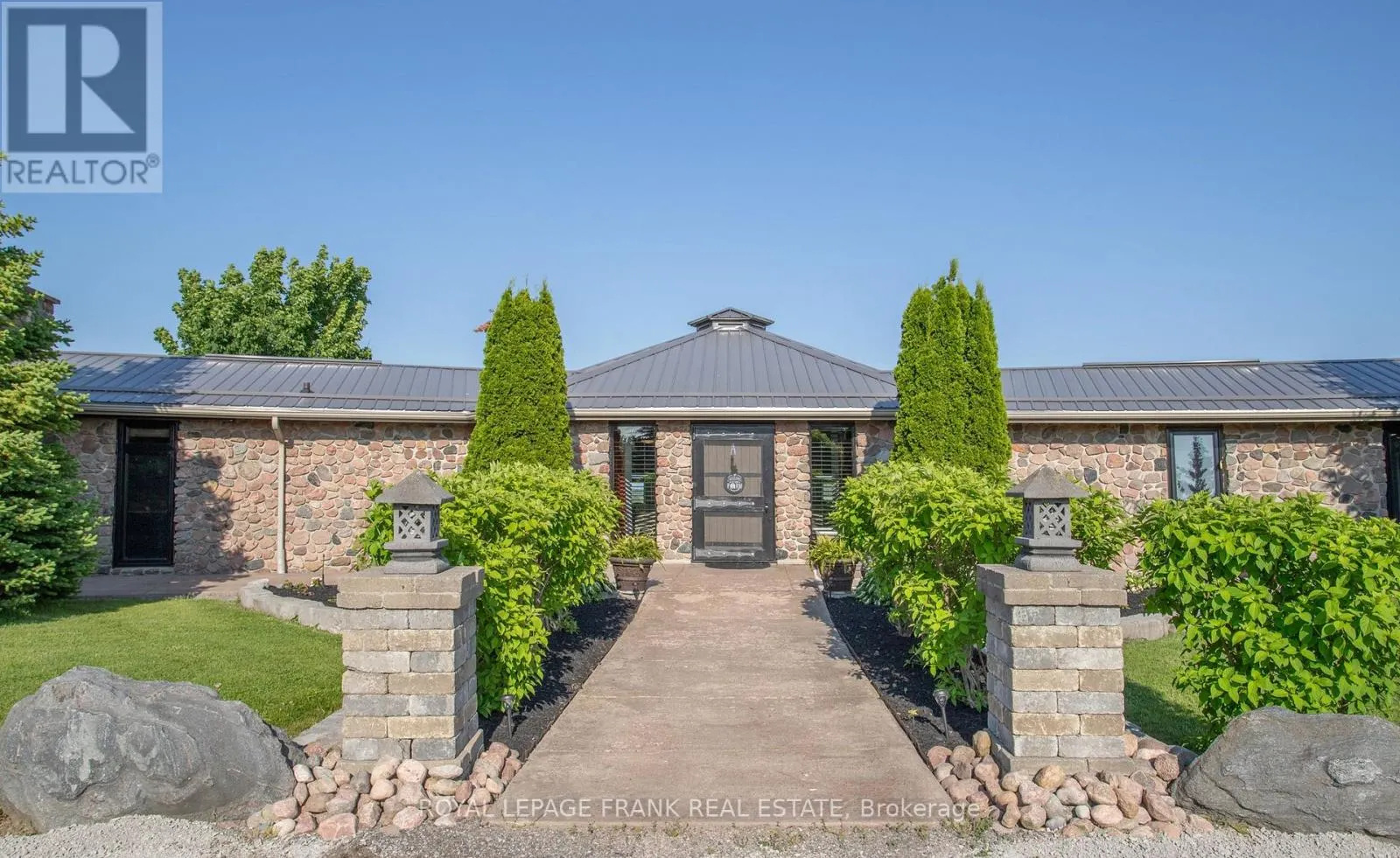 10 CITYVIEW HEIGHTS
