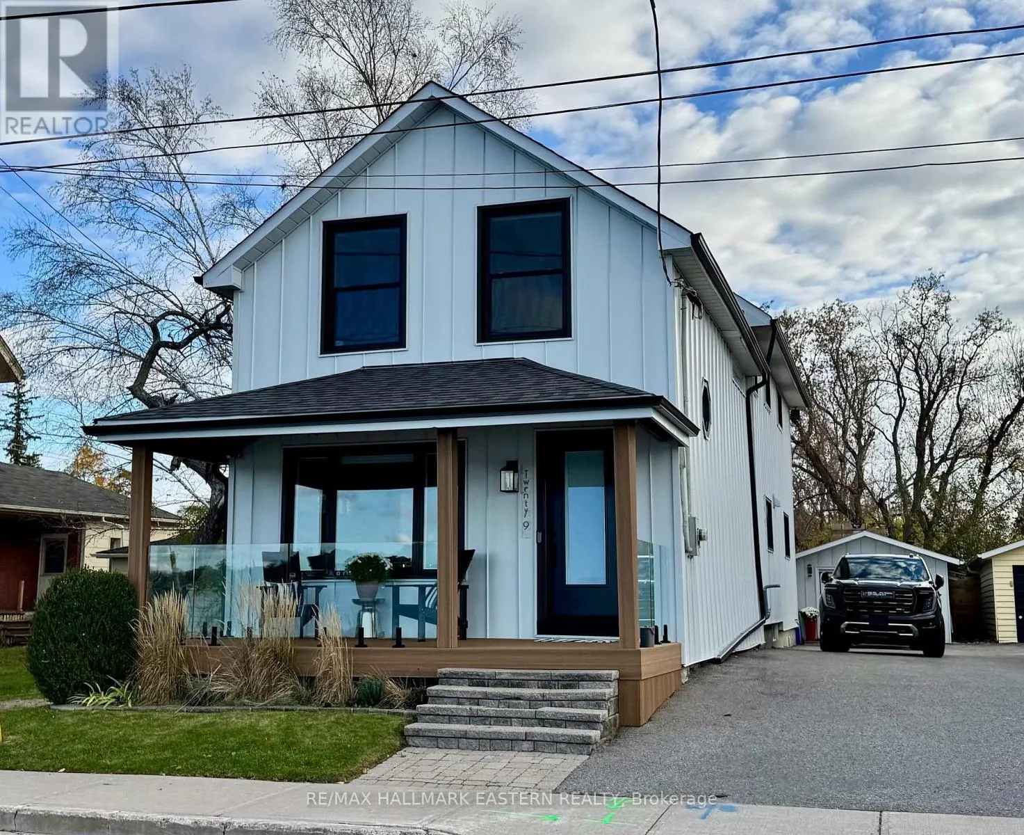 29 CRESCENT STREET