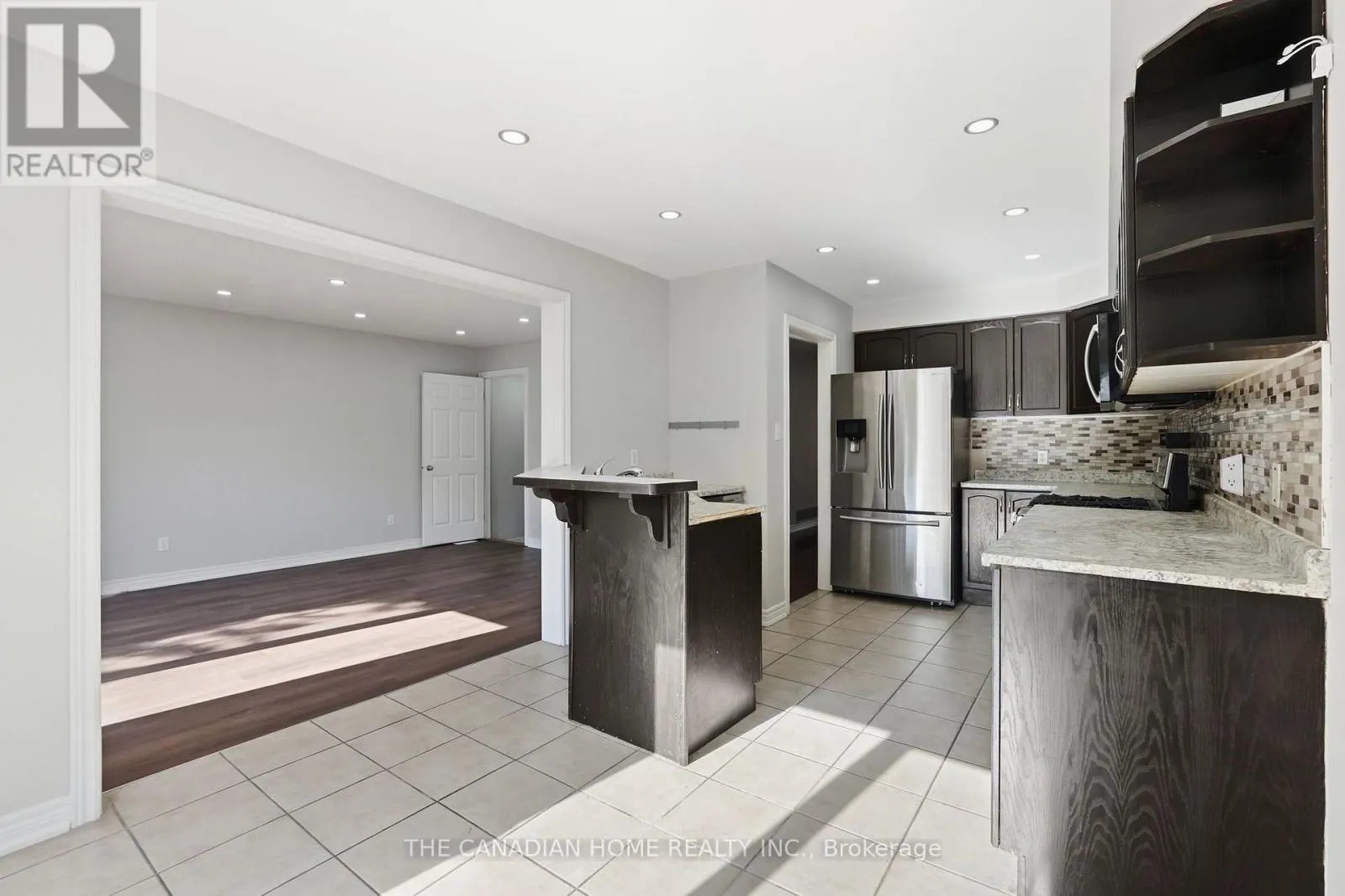 14 - 78 PEACHWOOD CRESCENT