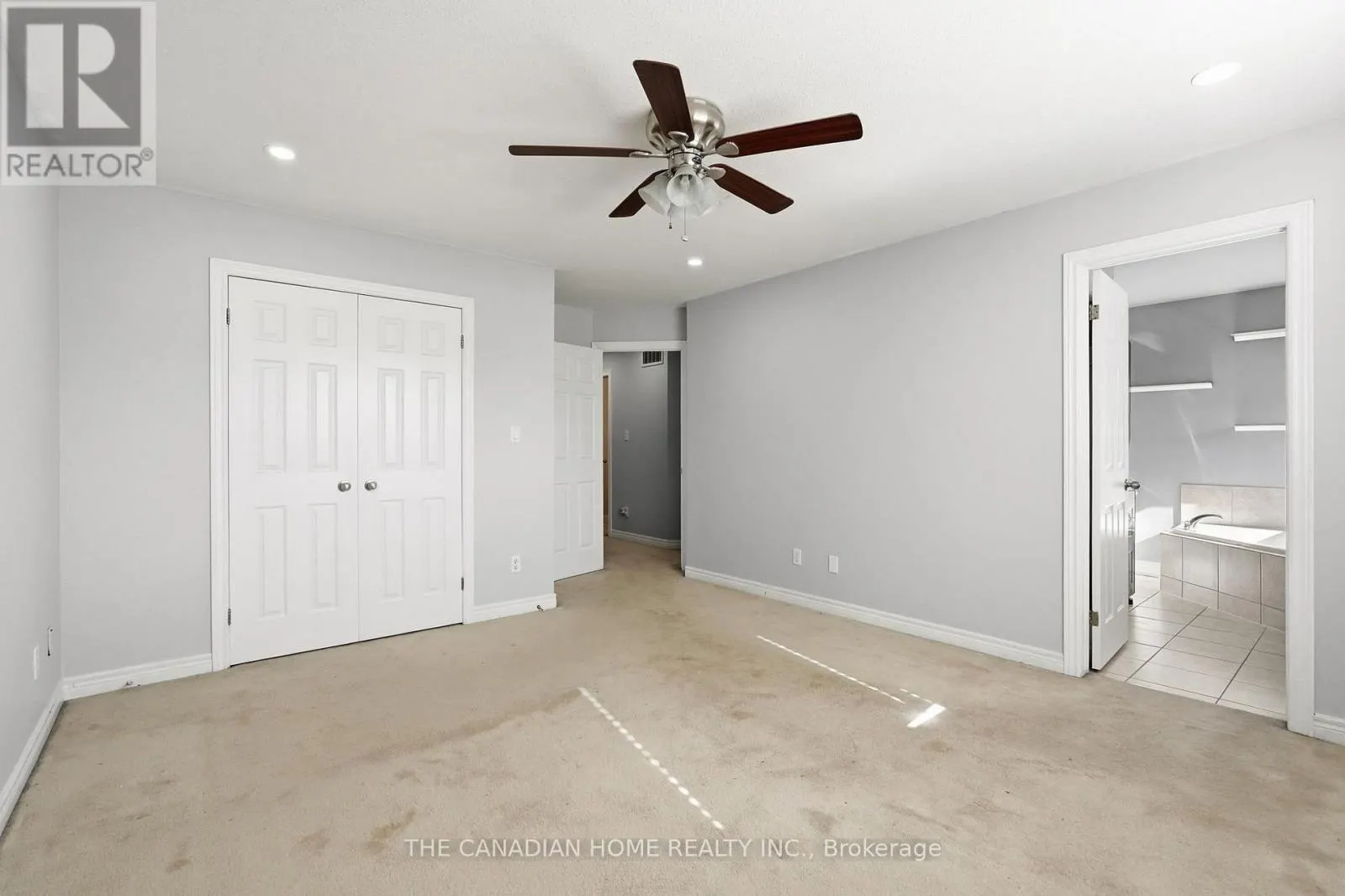 14 - 78 PEACHWOOD CRESCENT