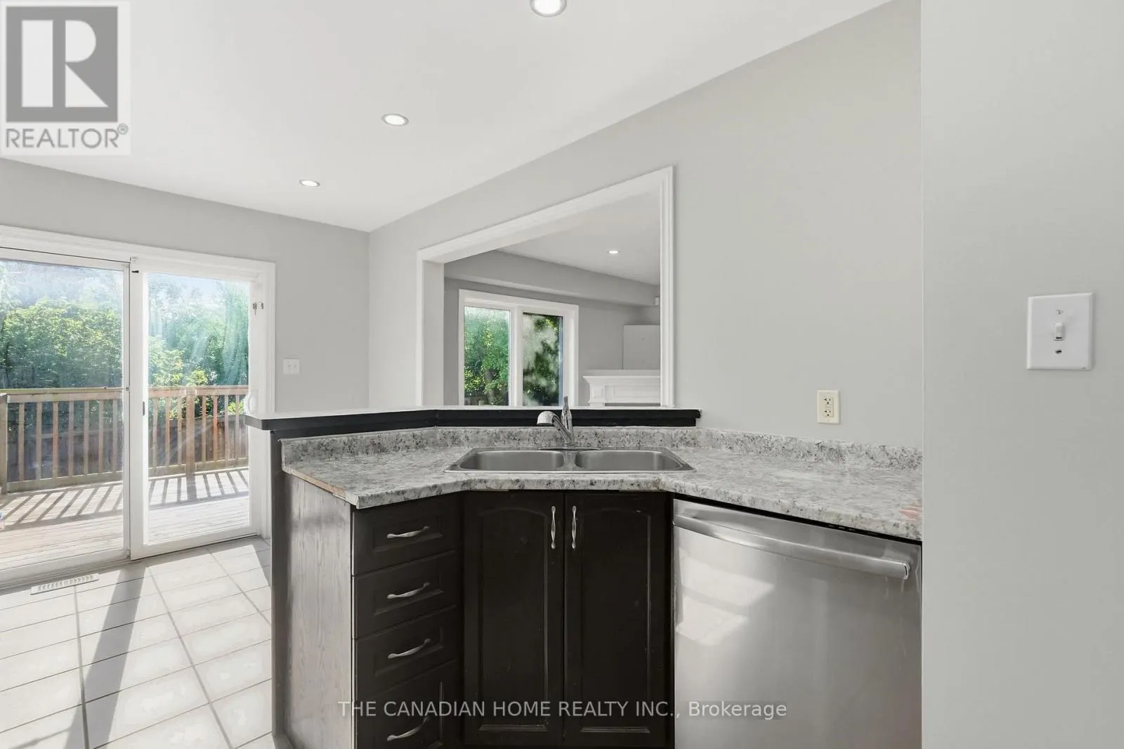 14 - 78 PEACHWOOD CRESCENT