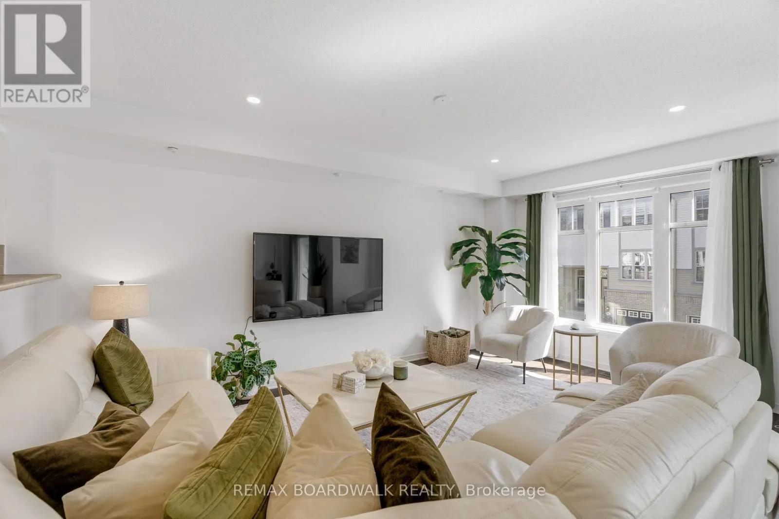 107 CAITHNESS PRIVATE