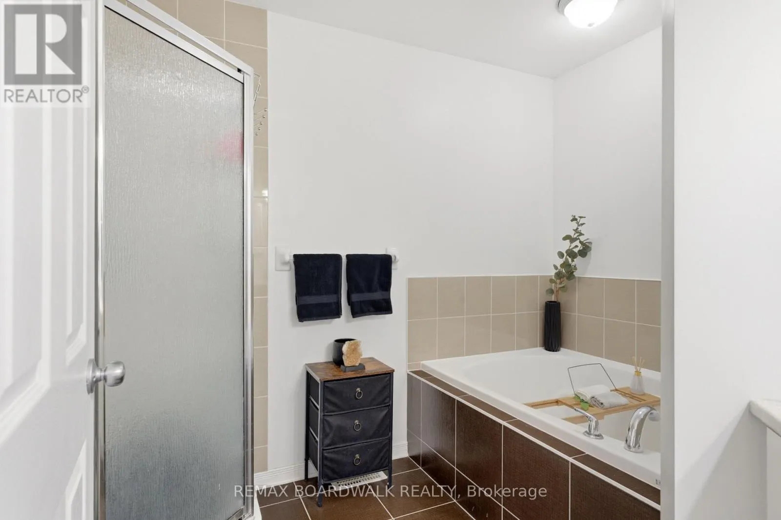 107 CAITHNESS PRIVATE