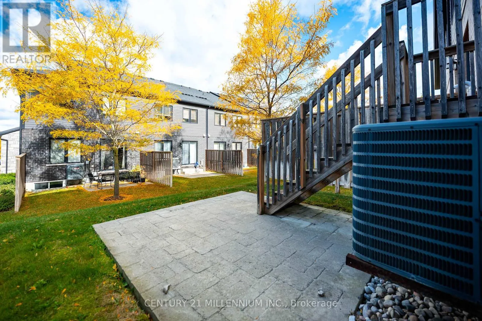18 - 91 POPPY DRIVE E