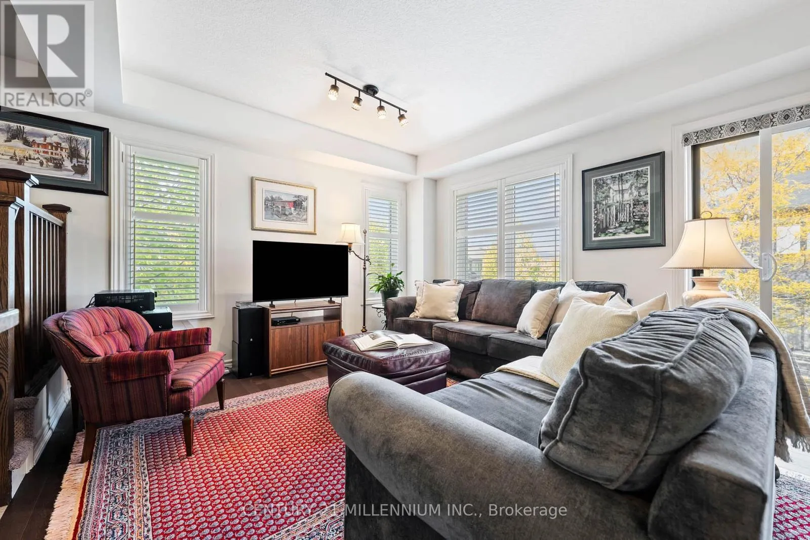 18 - 91 POPPY DRIVE E