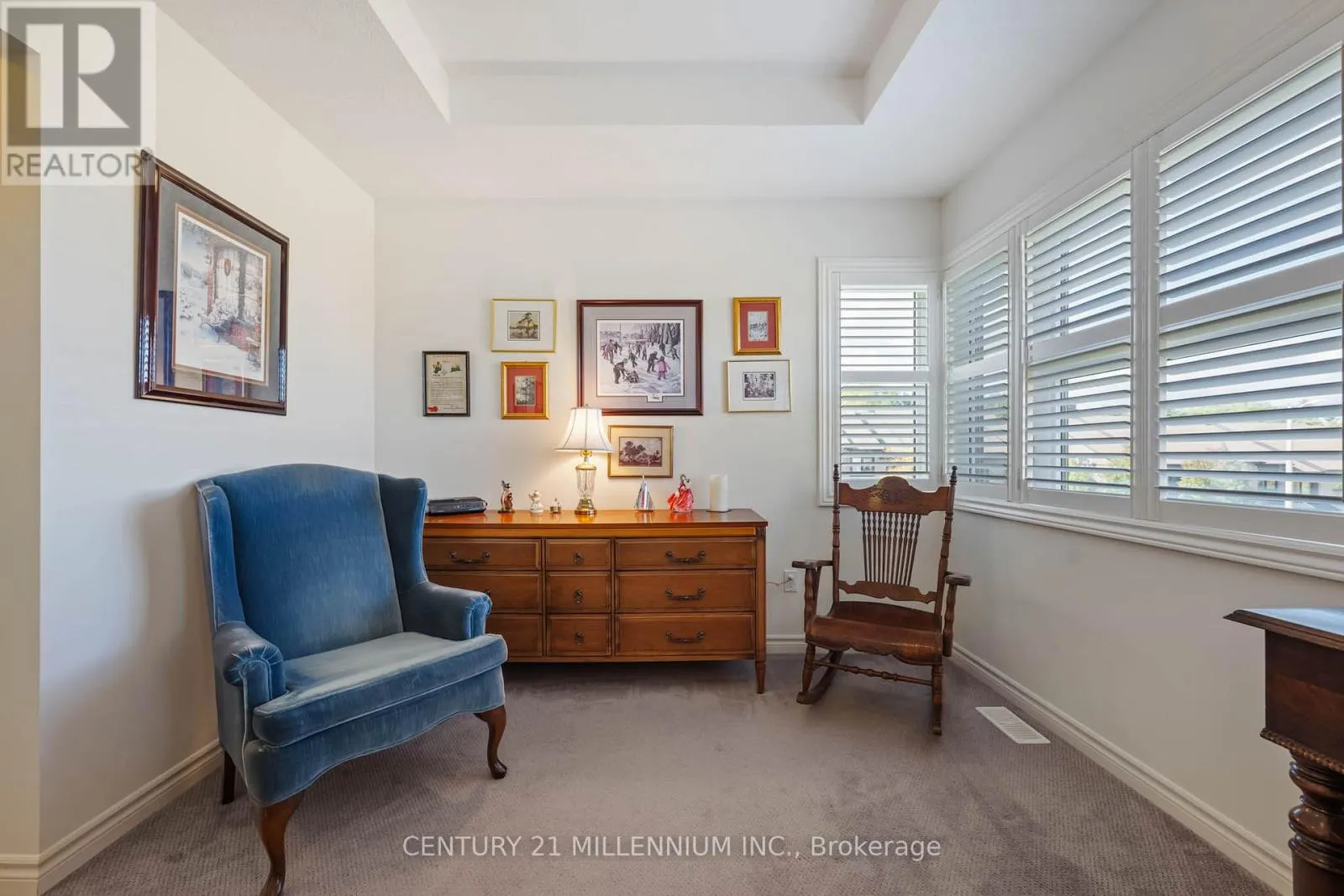 18 - 91 POPPY DRIVE E