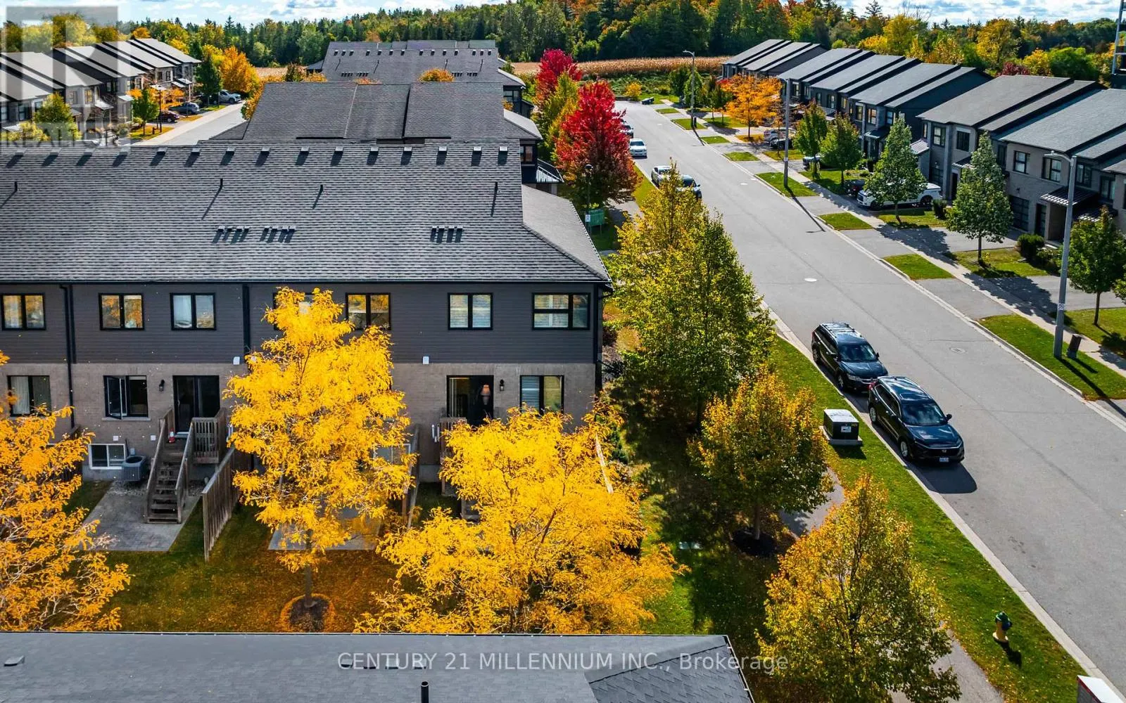 18 - 91 POPPY DRIVE E