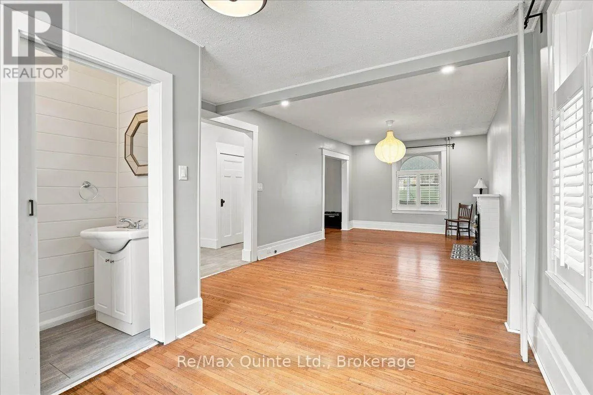 95 VICTORIA AVENUE