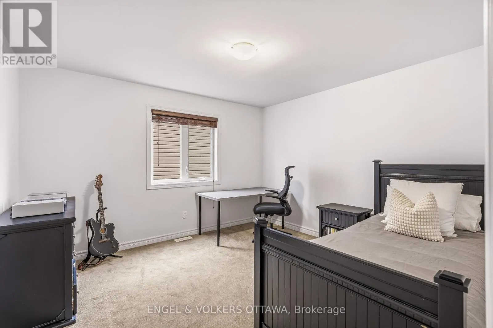 704 WRANGLER CIRCLE