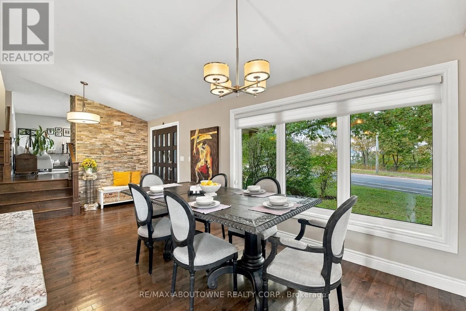 617 SCENIC DRIVE
