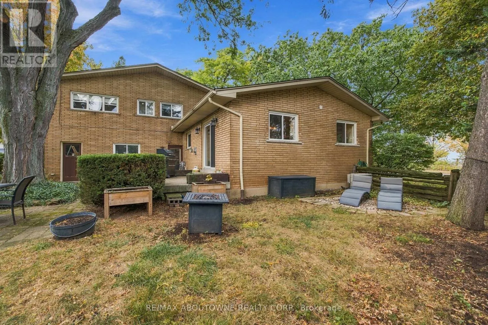 617 SCENIC DRIVE