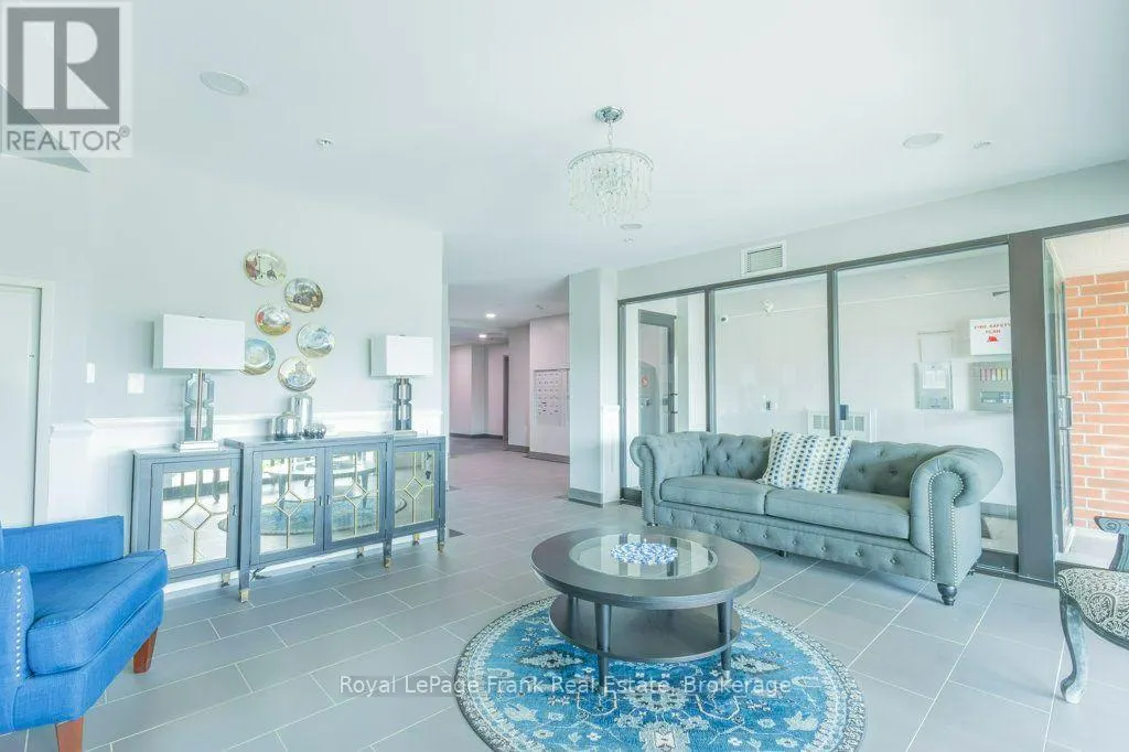 103 - 58 GLENELG STREET W #103