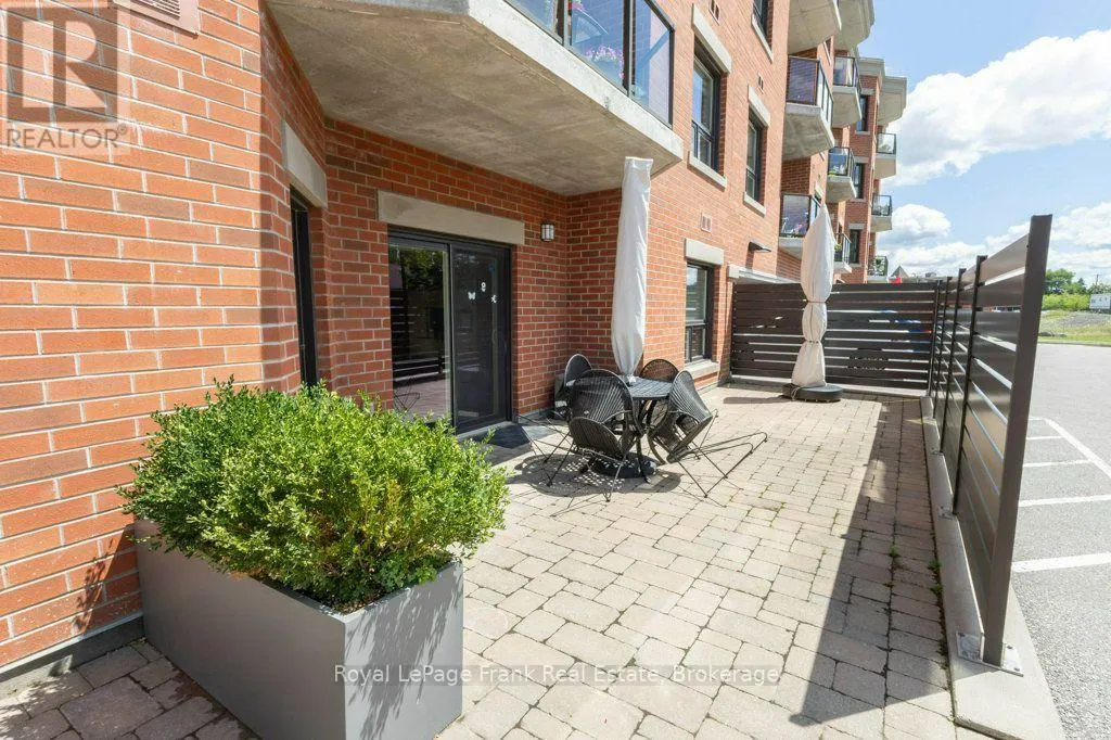 103 - 58 GLENELG STREET W #103