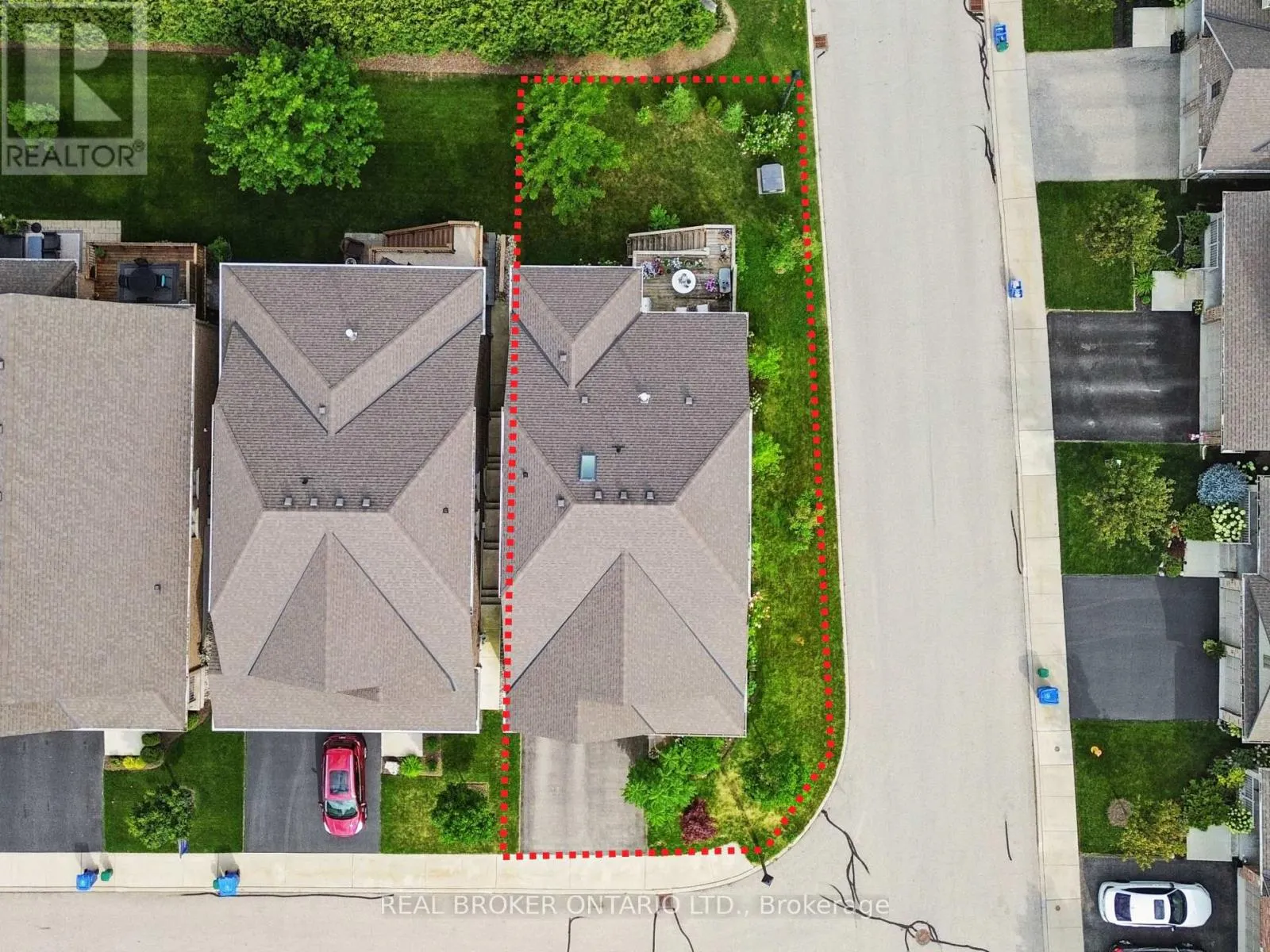 10 CHESTNUT DRIVE