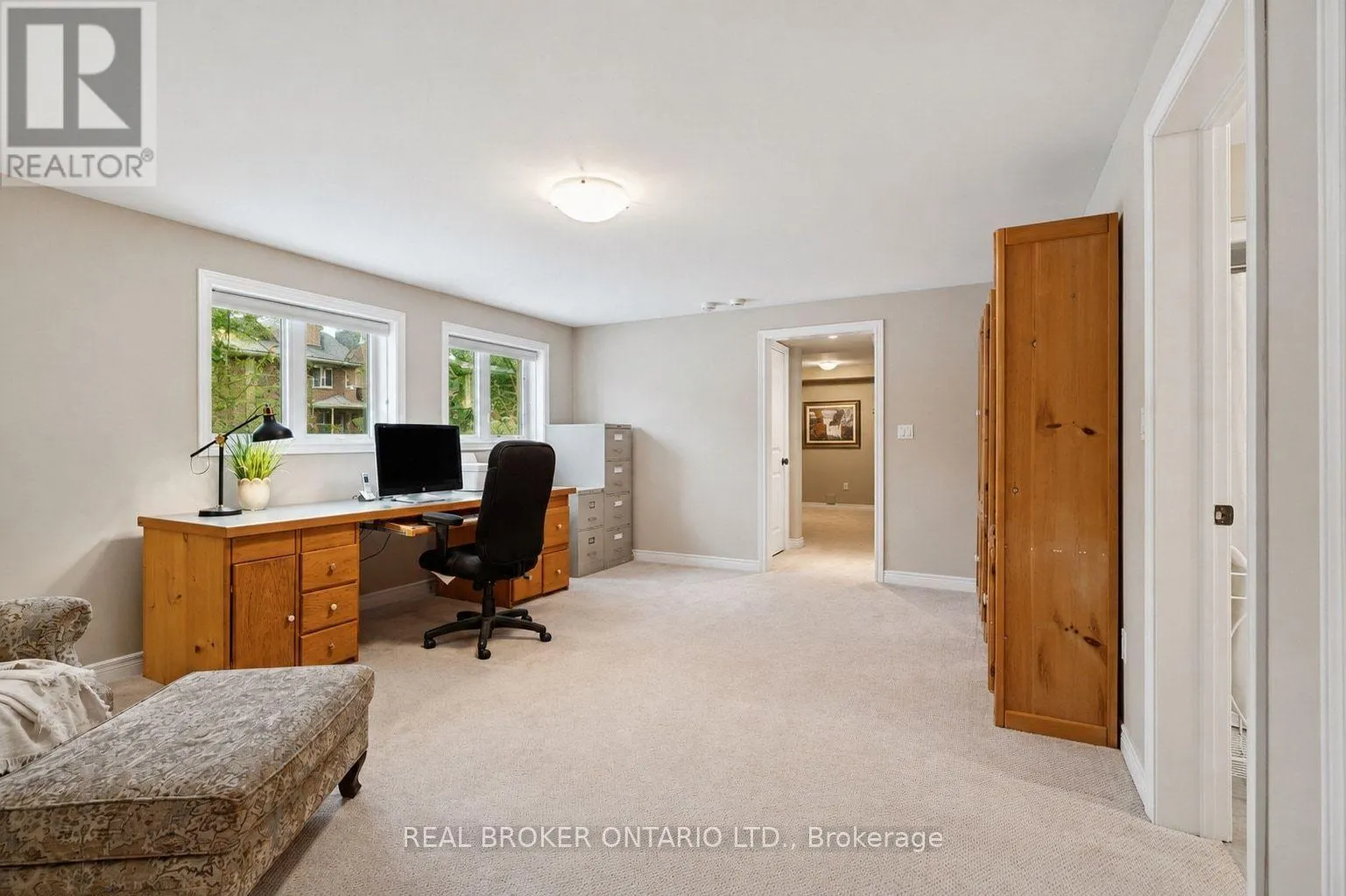 10 CHESTNUT DRIVE