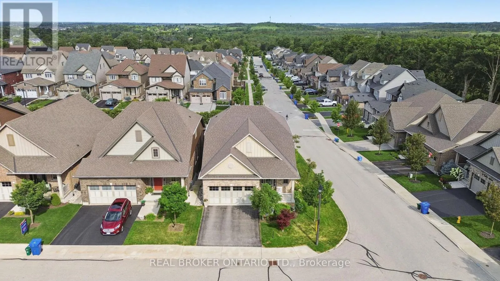 10 CHESTNUT DRIVE