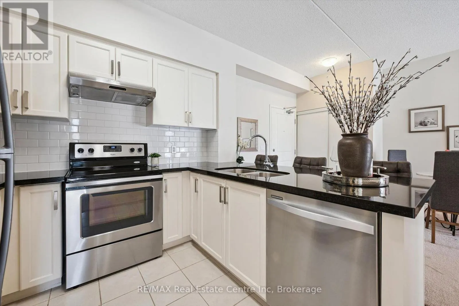 134 - 1077 GORDON STREET #134
