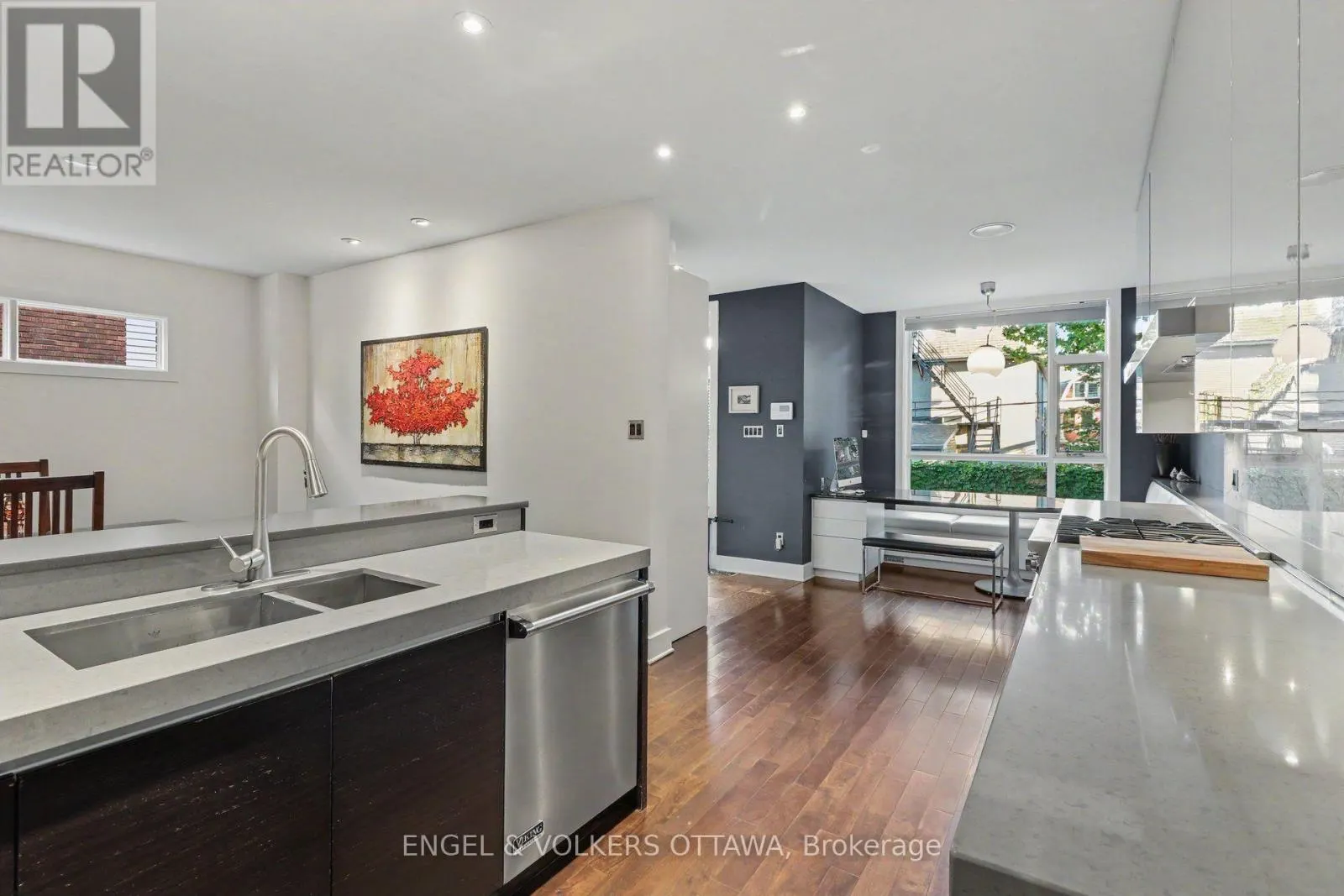 26 MELGUND AVENUE