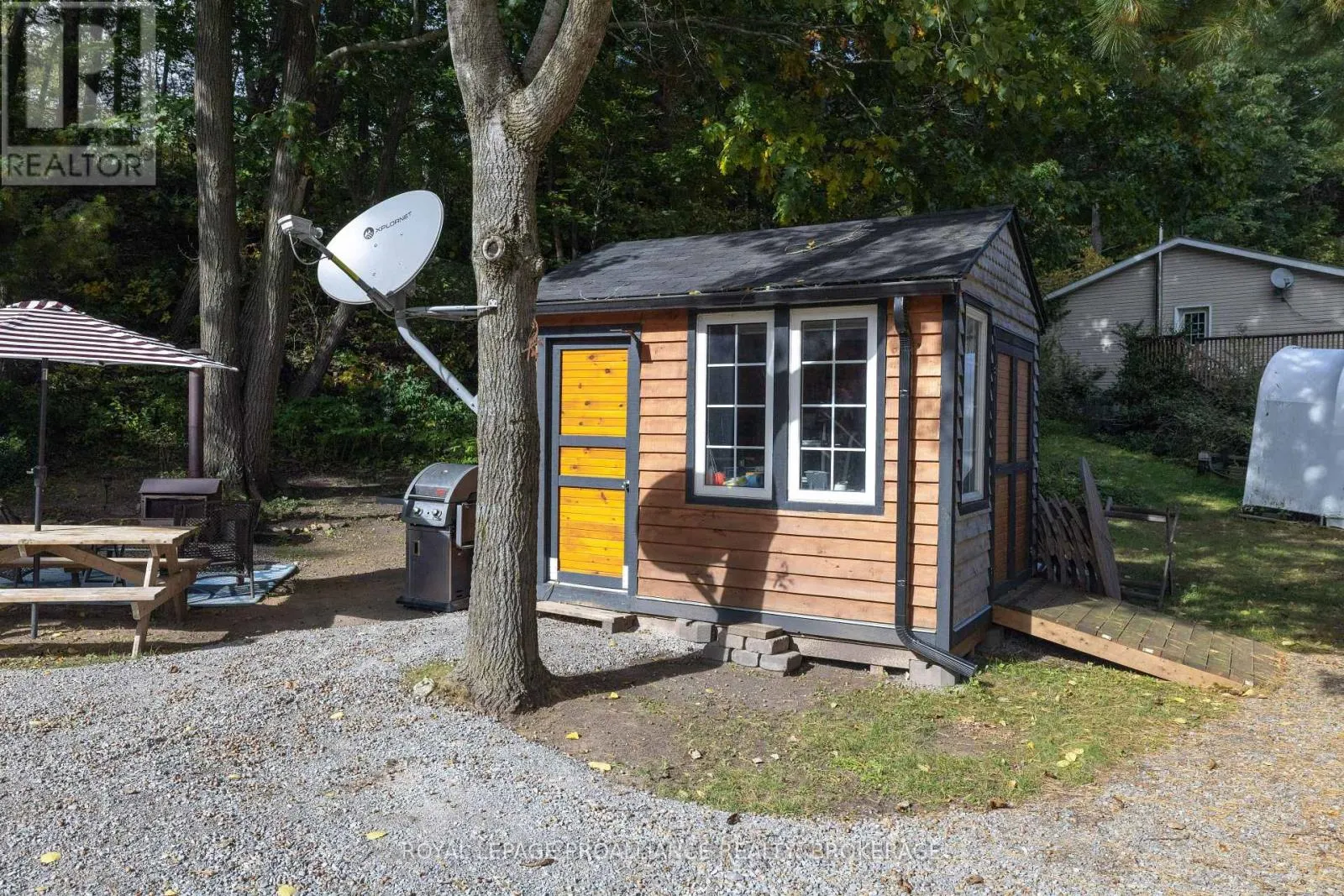 106 OLD RIVER ROAD